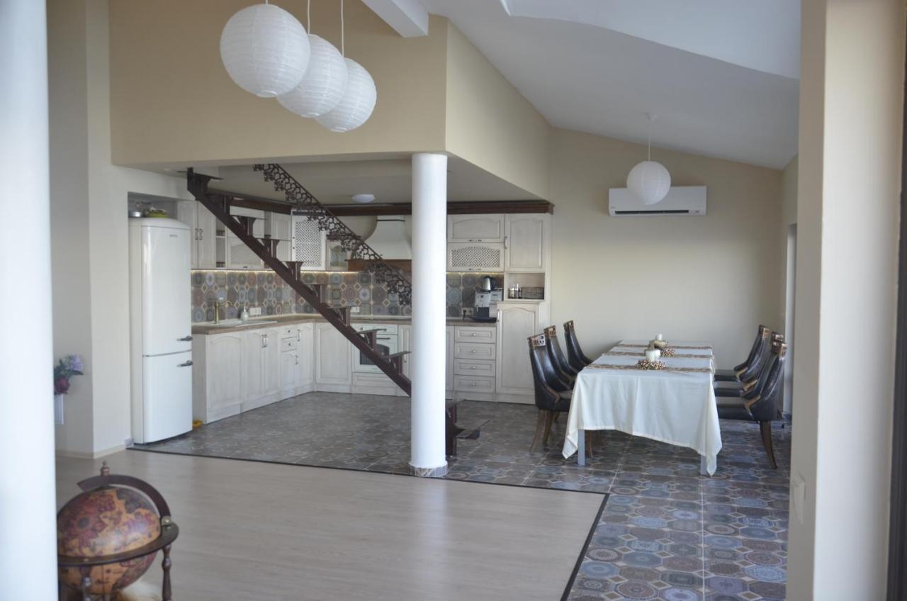 Ashram Hotel Primorsko Dış mekan fotoğraf